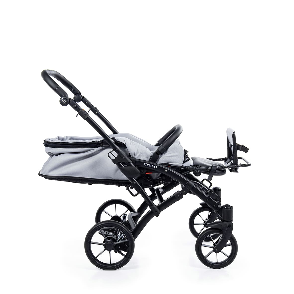 Poussette MEWA pour enfant handicapé multi réglable en position allongée